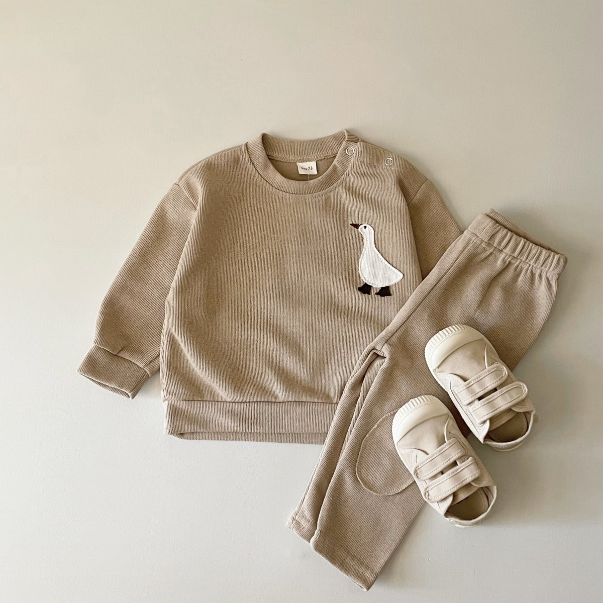 Apparel Collection, Autumn Lounge Set (Two Designs, Goose/Bear)