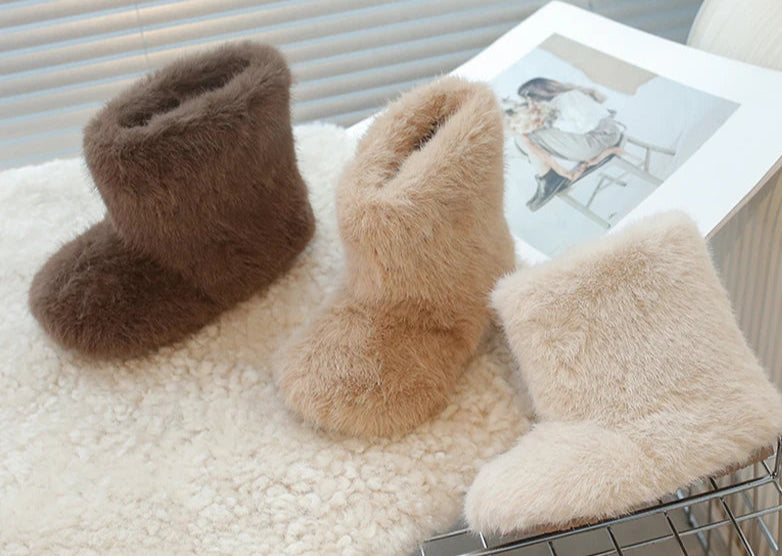Apparel Collection, Luxury Fur Boot