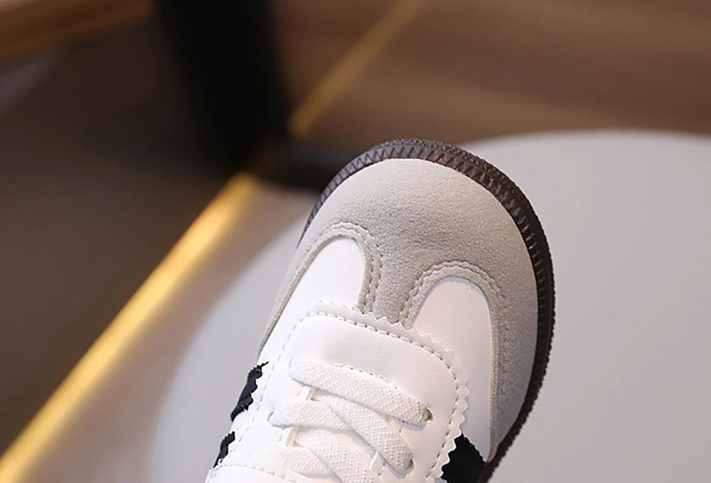 Apparel Collection, Making an impression, Childs Sneakers