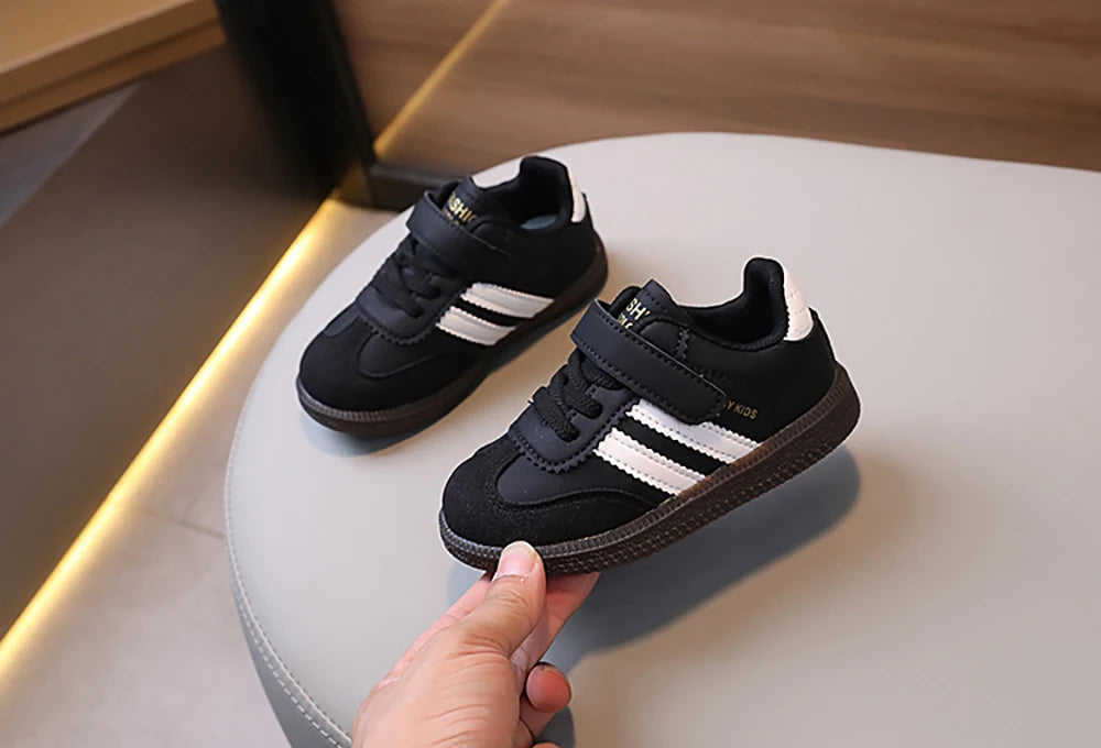 Apparel Collection, Making an impression, Childs Sneakers