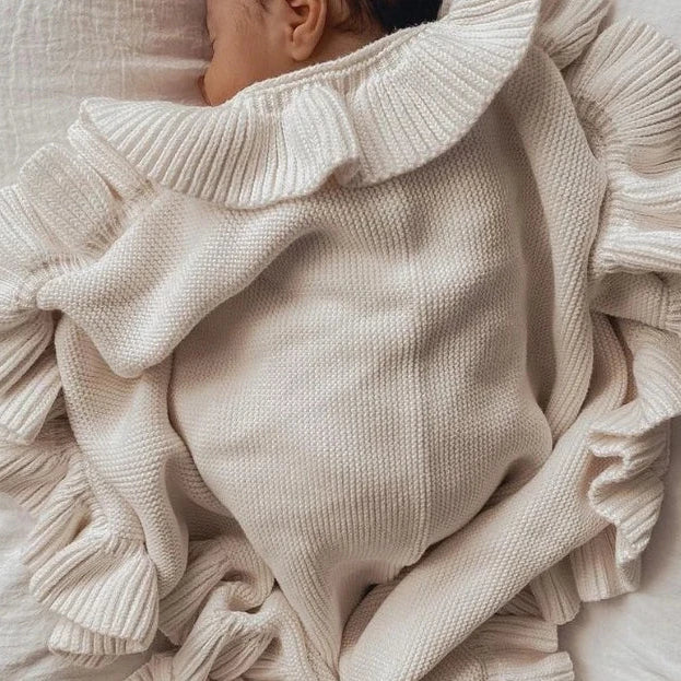 Nursery Collection 2025, Adorable knitted ruffled blanket