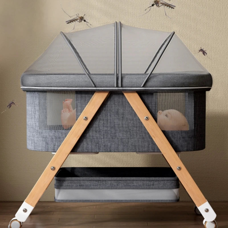 Multifunctional Wooden Baby Bassinet /Crib