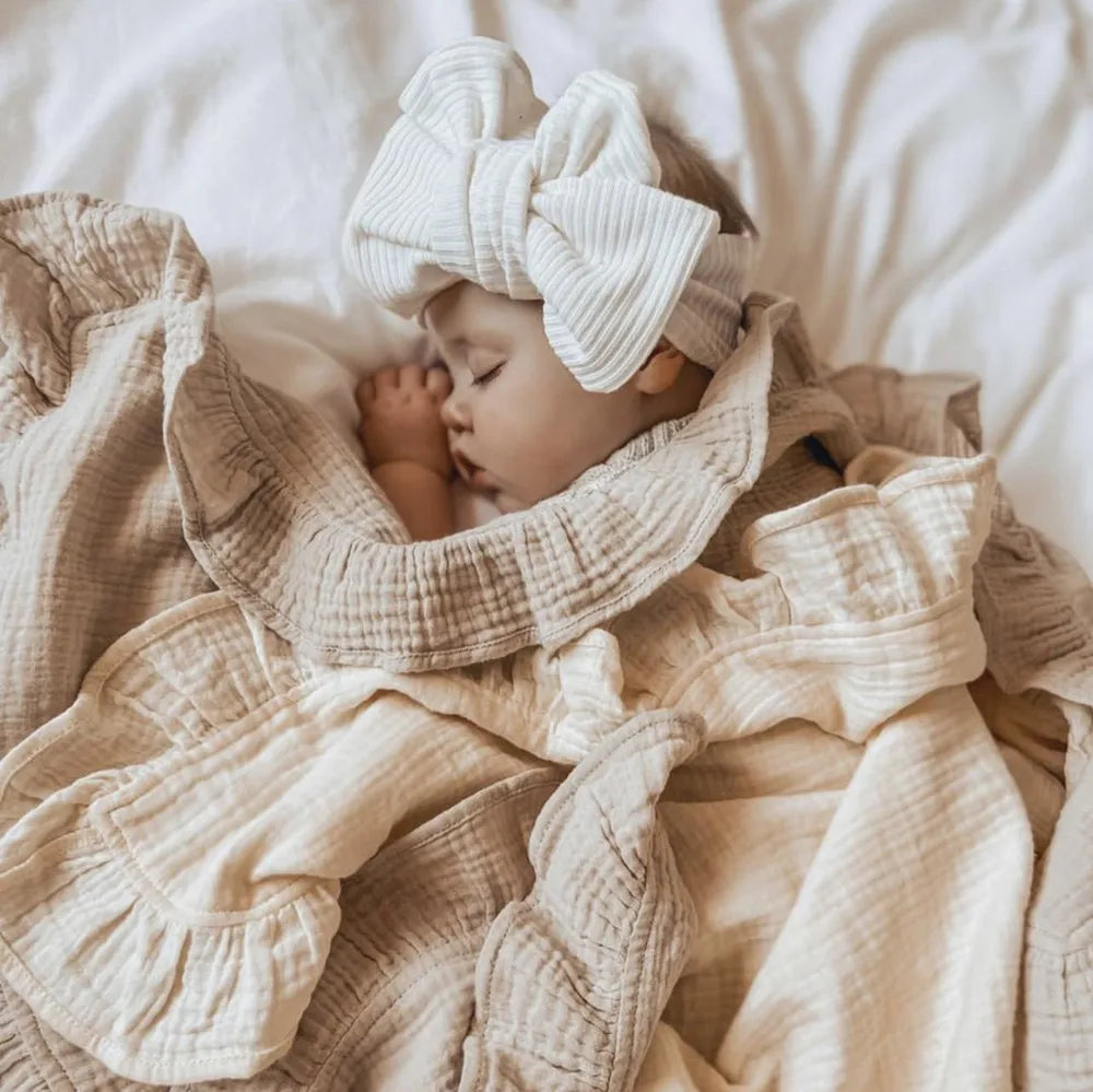 Nursery Collection, Adorable Organic Ruffled Blanket