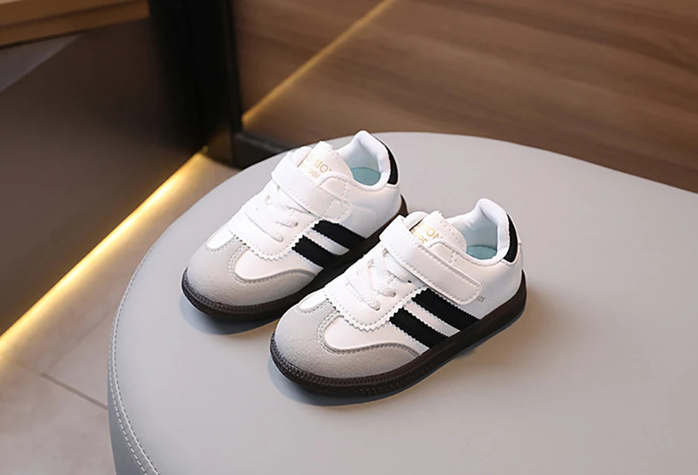 Apparel Collection, Making an impression, Childs Sneakers